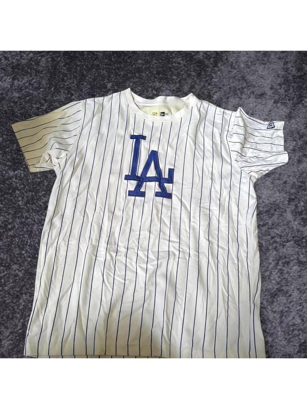 New Era LA Dodgers striped shirt 💙⚾